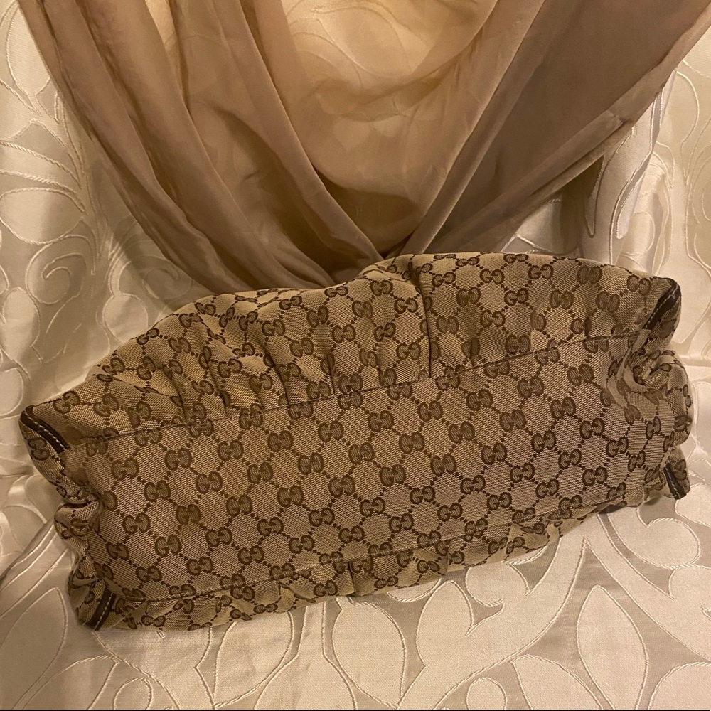 Authentic Gucci Key Ring Hobo - image 8
